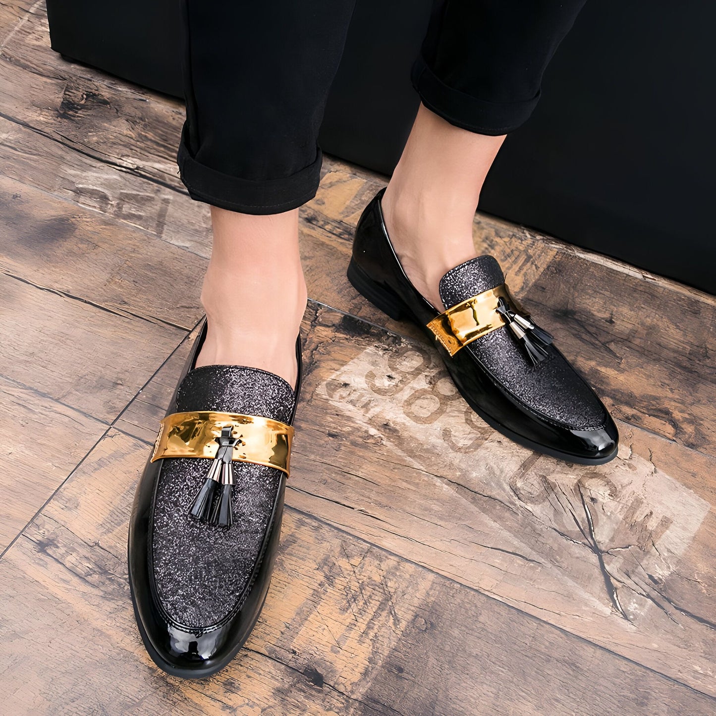 Premium Mocassins Homme Noir Glands Dorés en Cuir