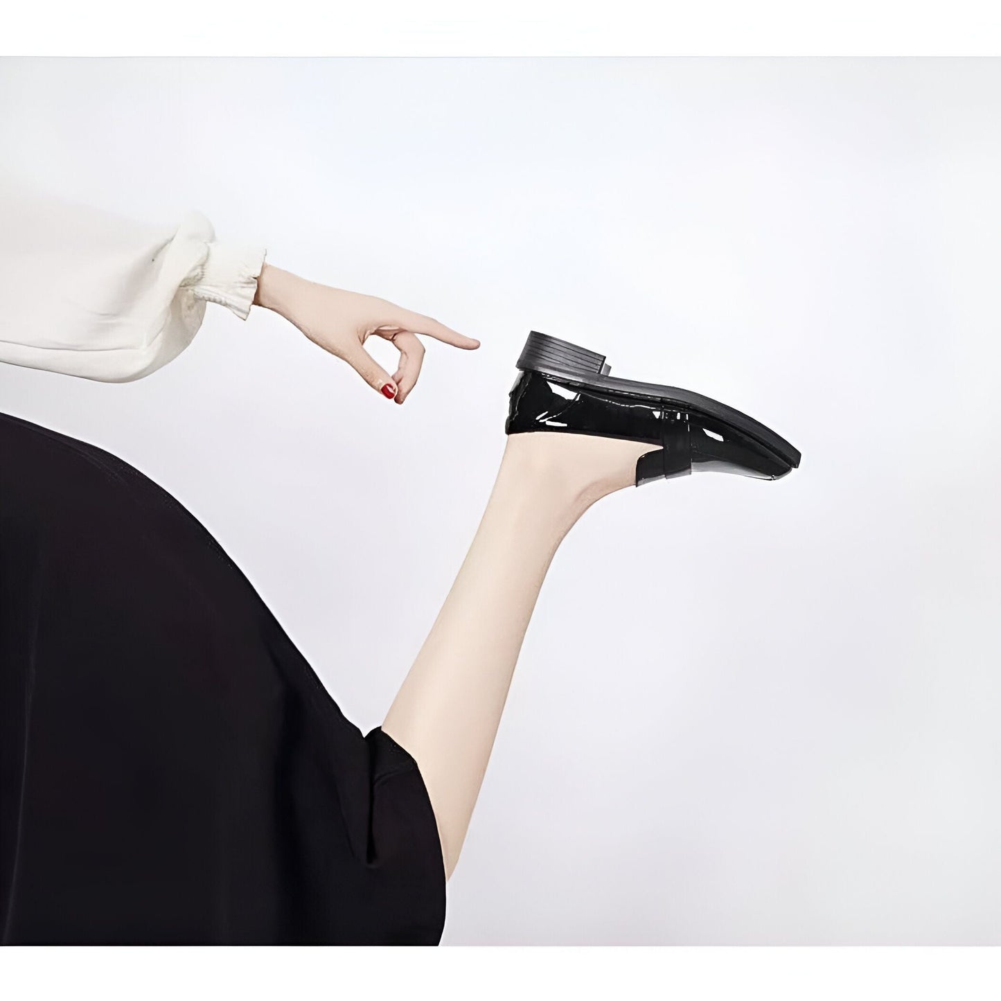 ChicLux Mocassins Noir Talons Carrés Femme Style Preppy