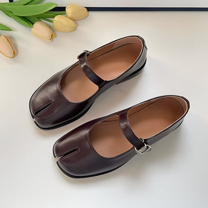 LuxeBrand - Ballerines Mary Jane Tabi Cuir Végan Raffiné