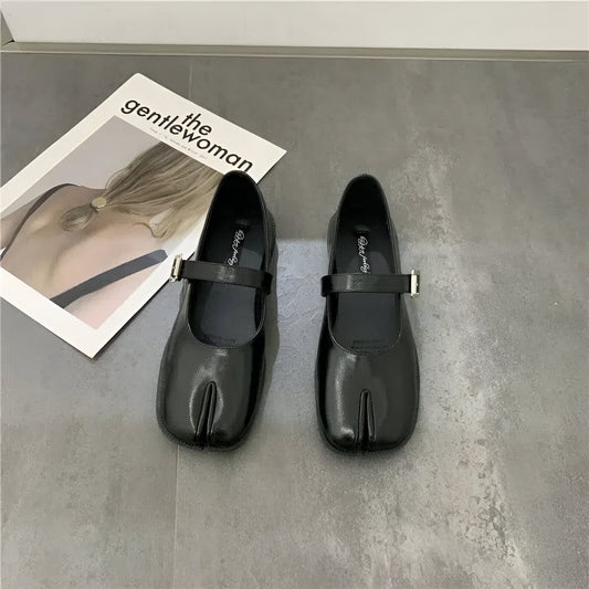 Nova Ballerines Mary Jane Tabi Femme Noires Simili Cuir