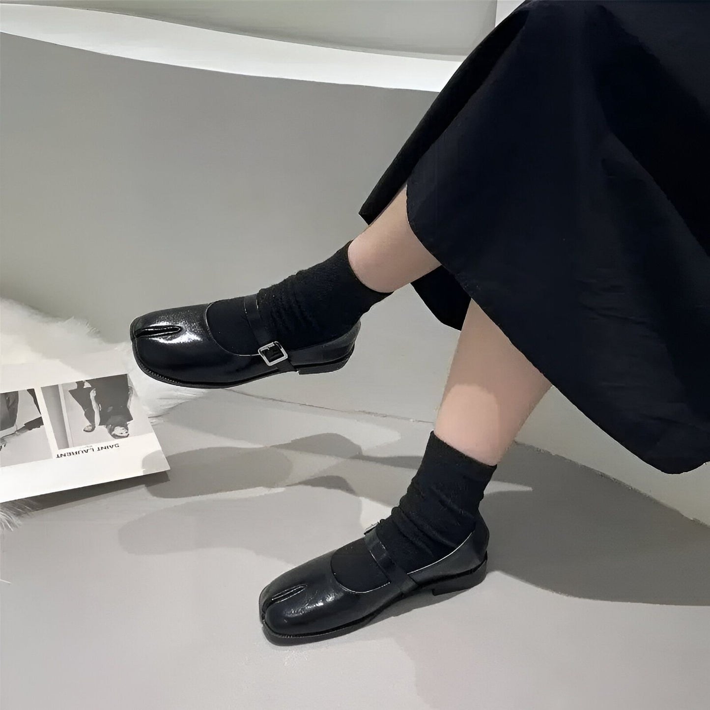 Nova Ballerines Mary Jane Tabi Femme Noires Simili Cuir