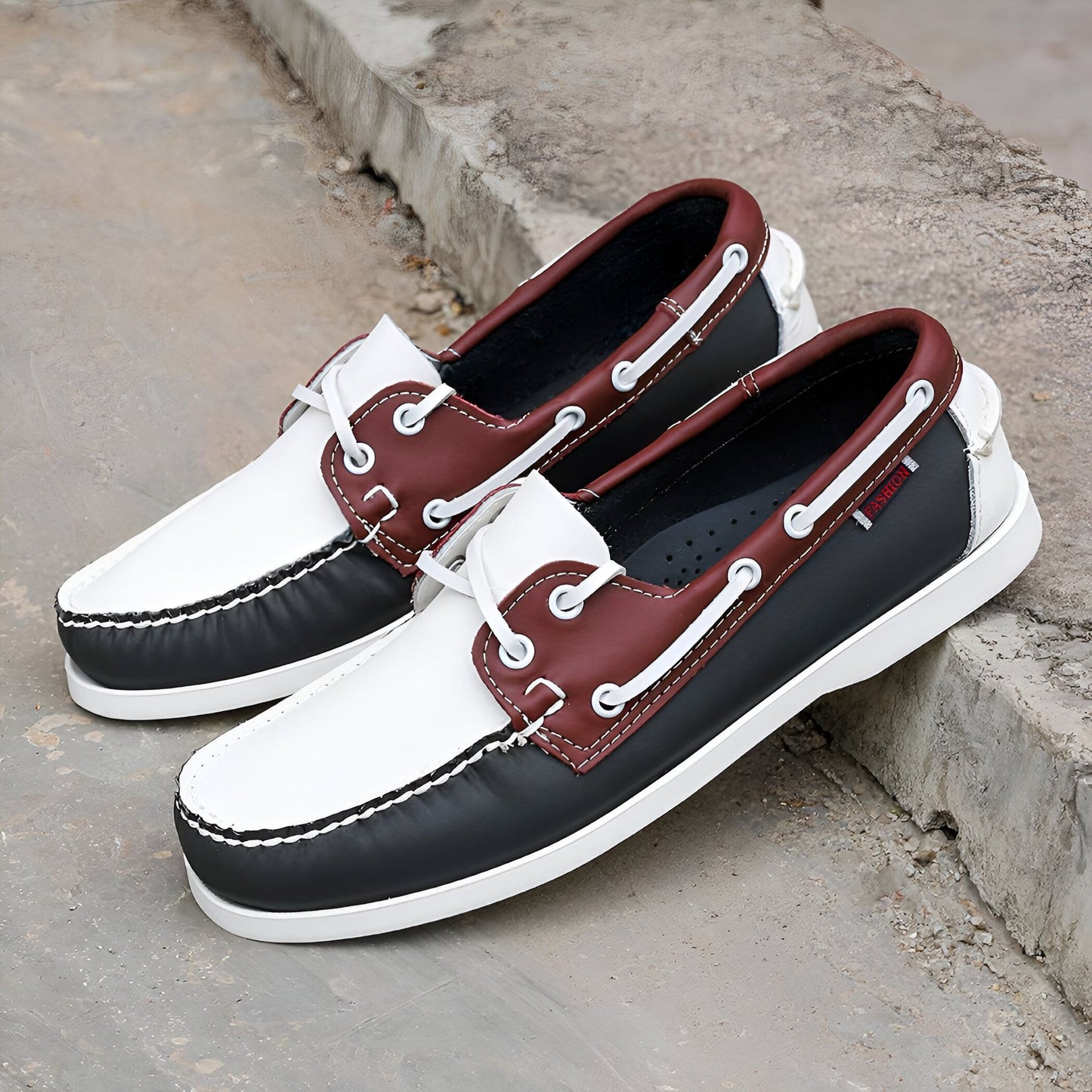 NovaTread Mocassins Cuir Homme Tricolores