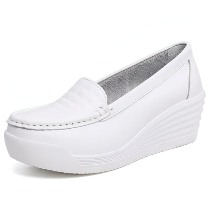LuxeStride Mocassins blancs femme semelle compensée