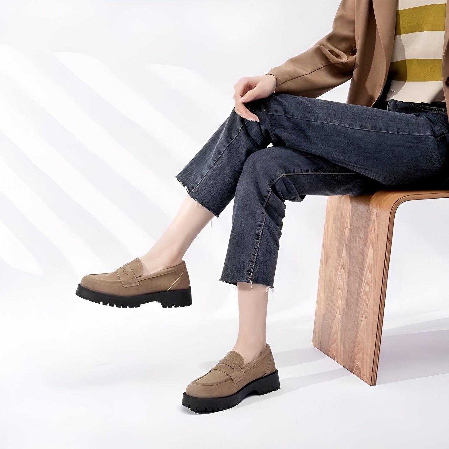 NovaMoc Mocassins Femme Classiques Daim Végan Crantée