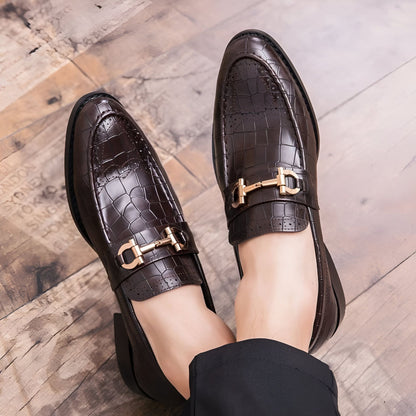 Nova Mocassins cuir végan boucle dorée style crocodile