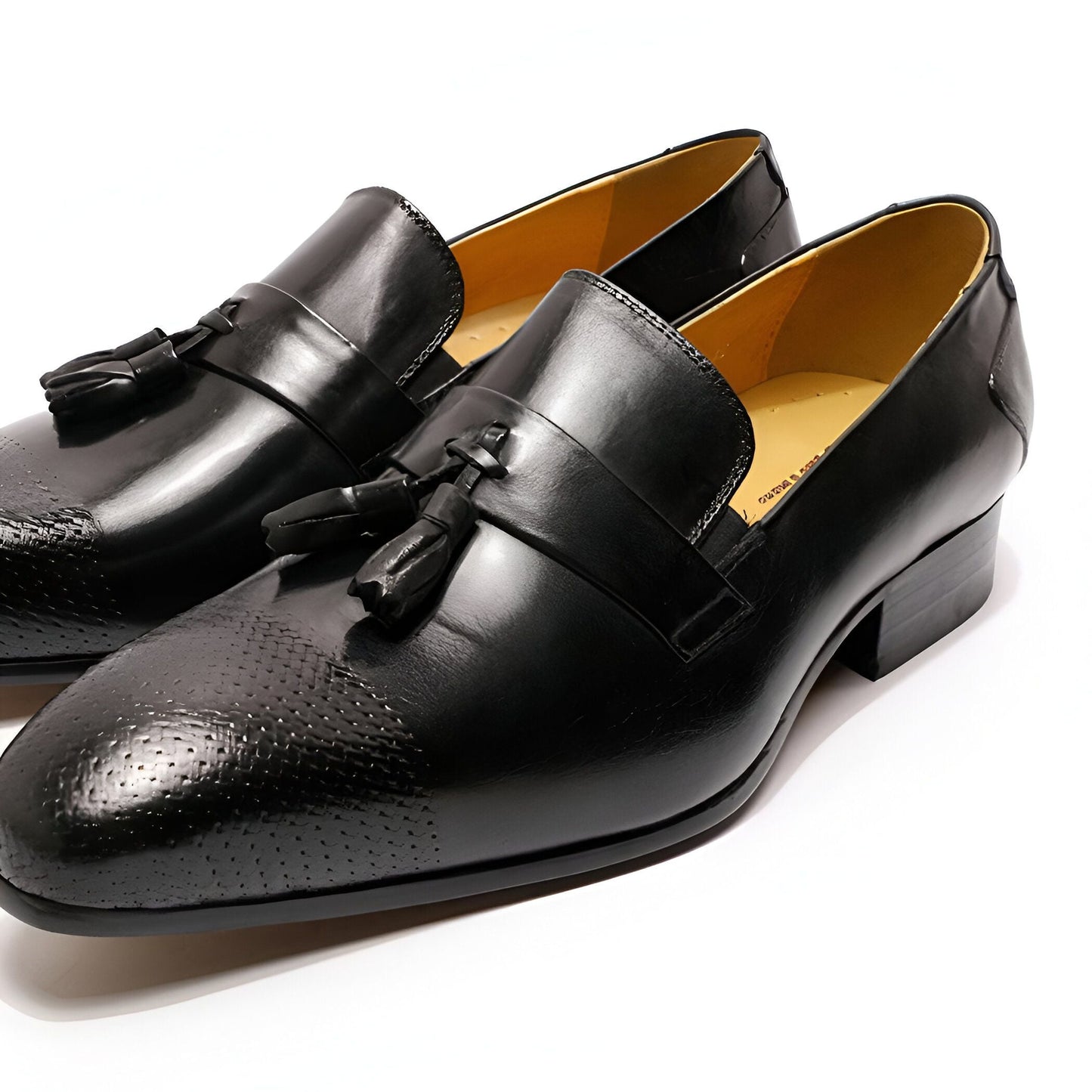 Brandico Mocassins Cuir à Glands Homme – Élégance