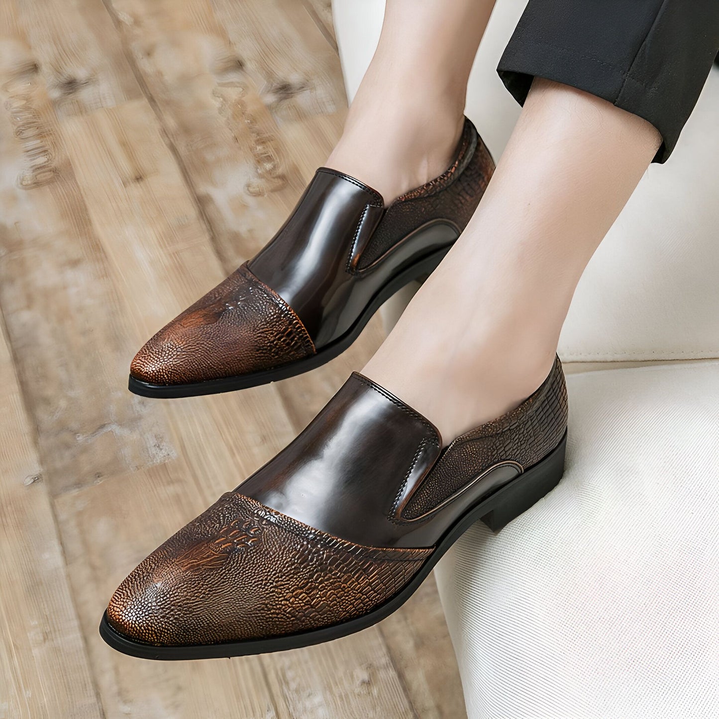 LuxeBrand Mocassins cuir verni motif croco noir homme