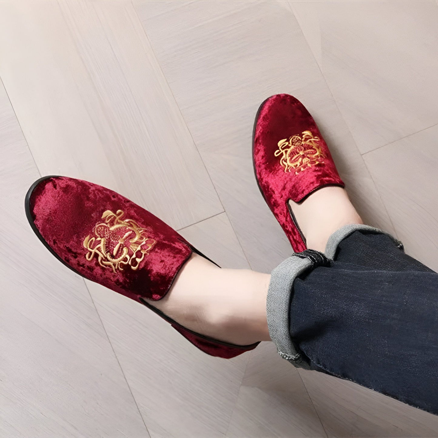 Mocassins homme velours brodé or - Élégance Signature
