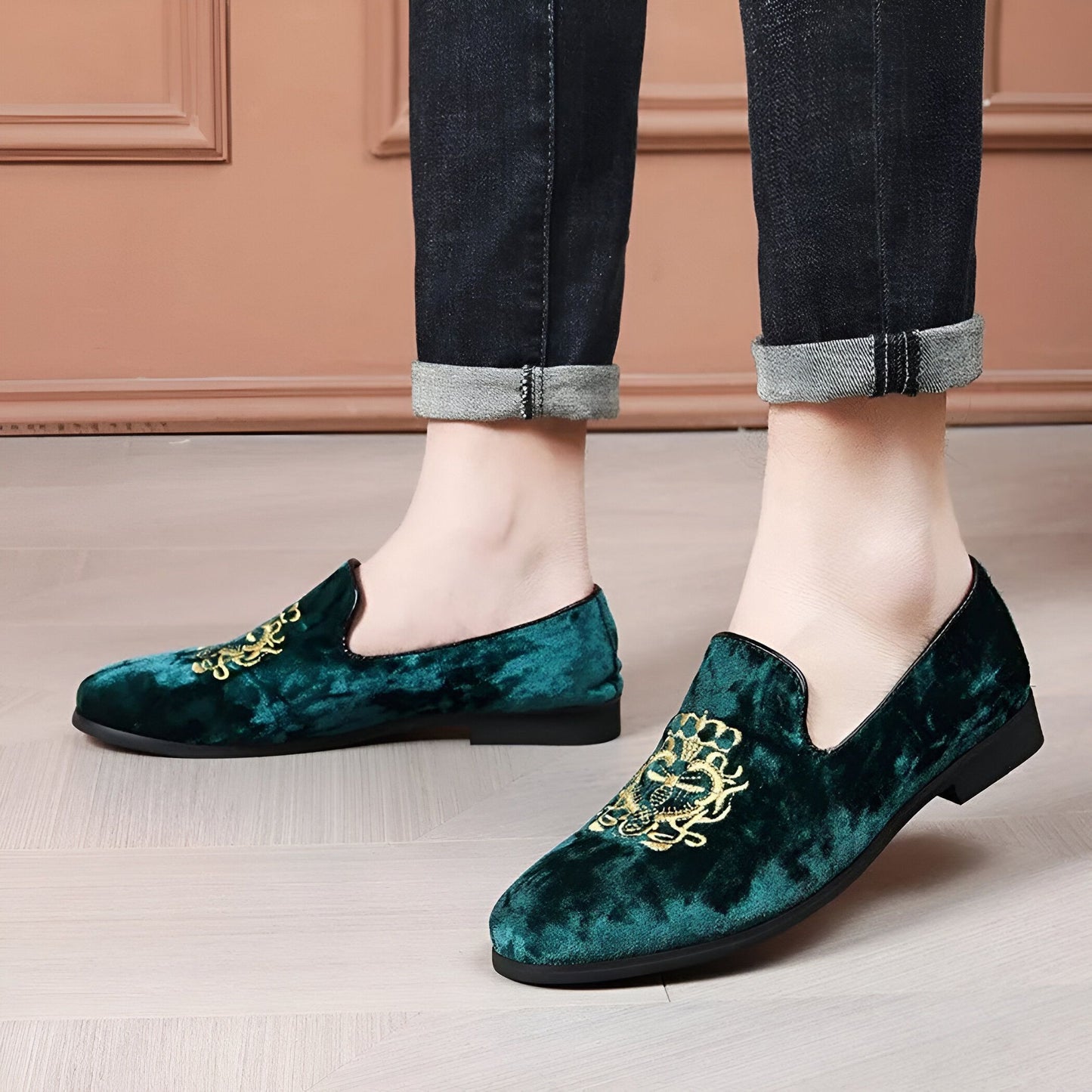 Mocassins homme velours brodé or - Élégance Signature