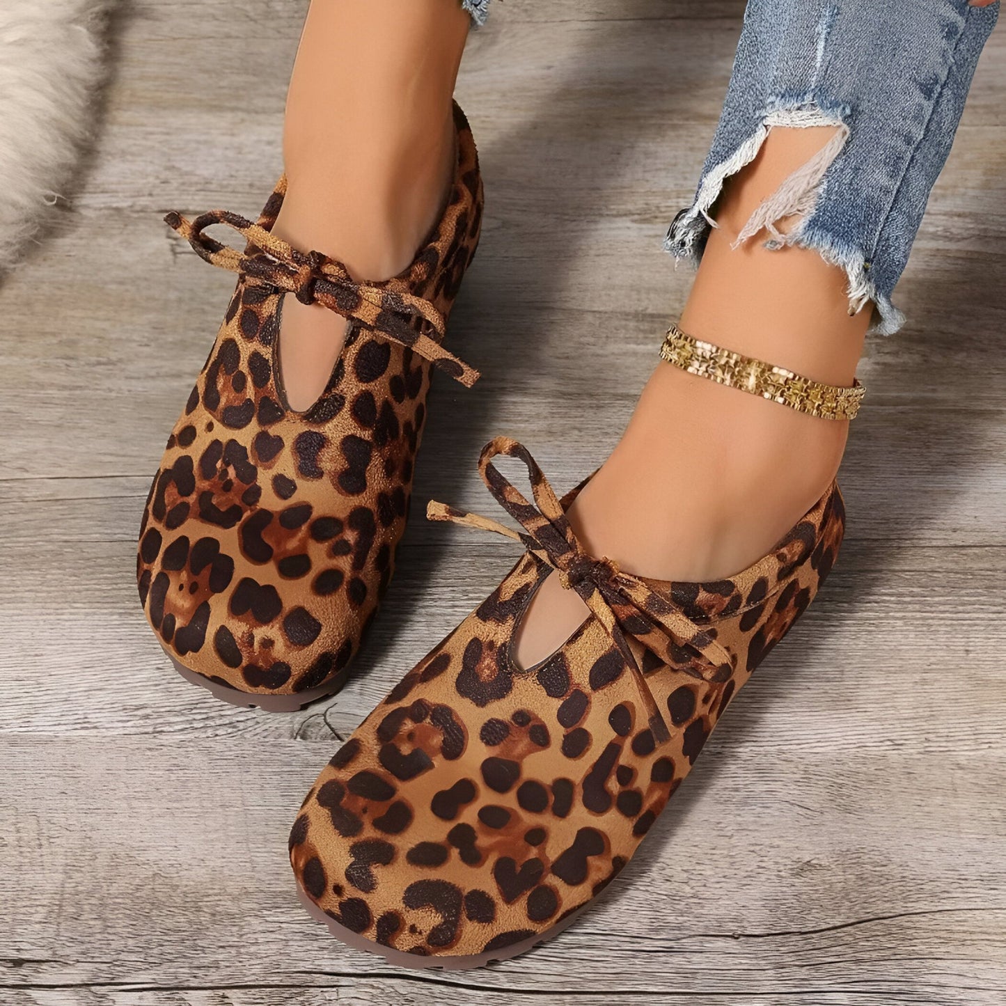 LuxePied Mocassins Daim Léopard Nœud Femme Confortables