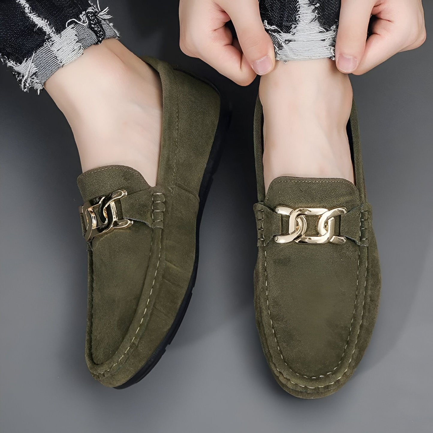 Mocassins Homme en Daim Végan – Boucle Dorée Élégants