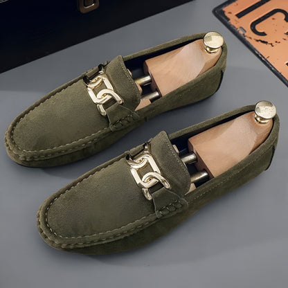 Mocassins Homme en Daim Végan – Boucle Dorée Élégants