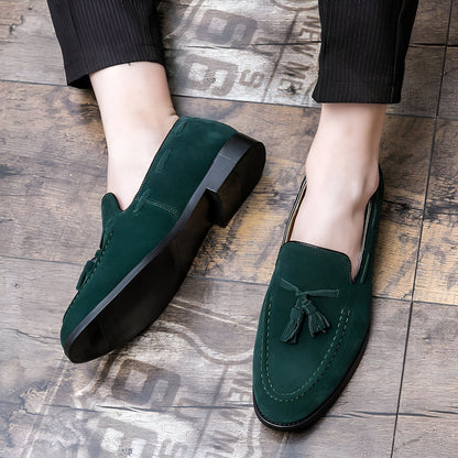 Mocassins Homme Suédine Verte à Glands – Élégants