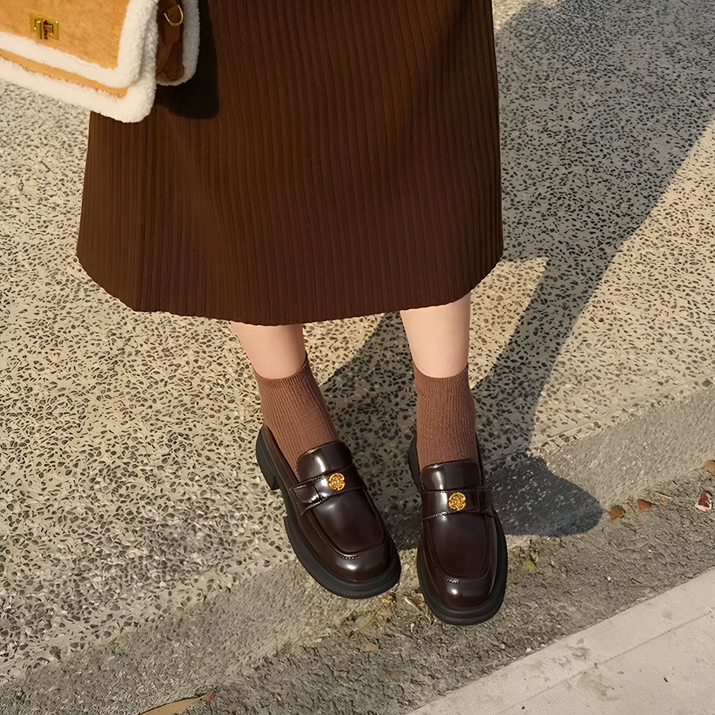 Mocassins Femme - Plateforme Fleur Métallique Élégants