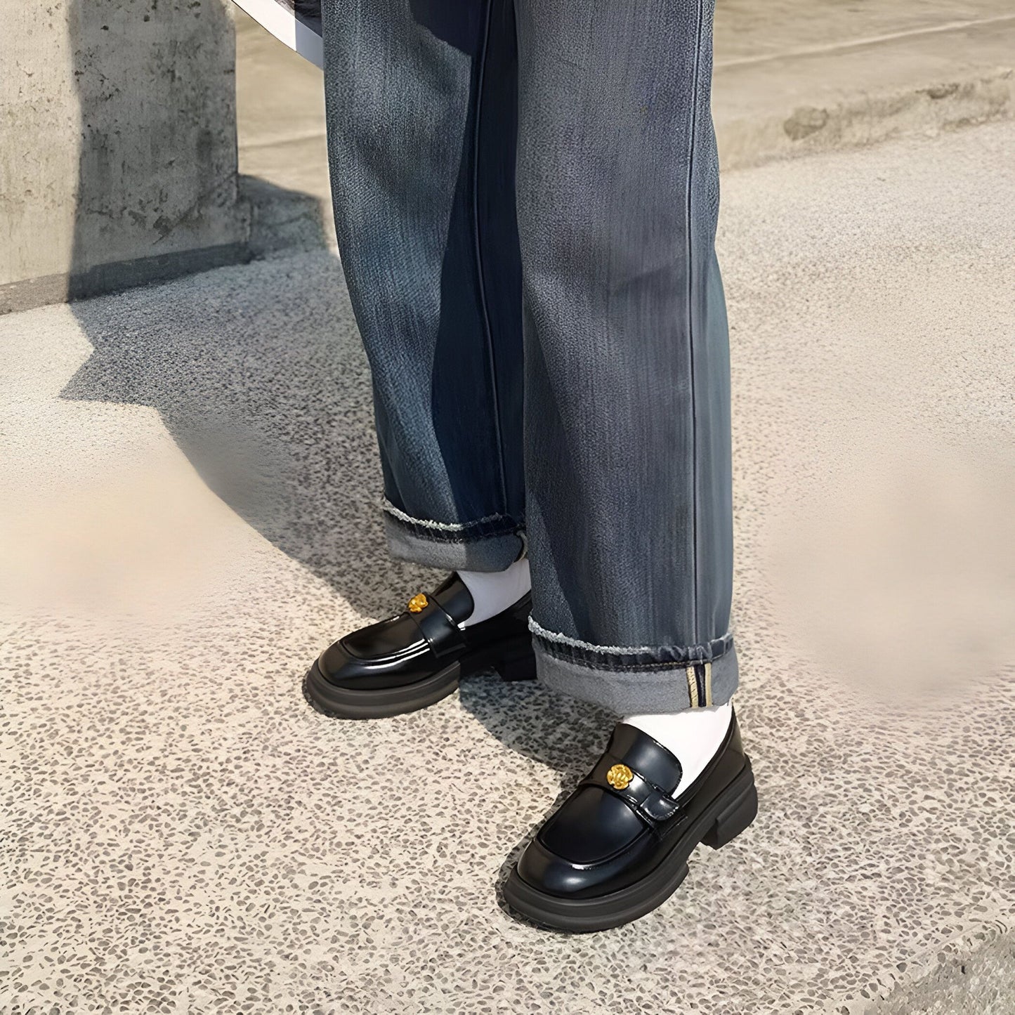 Mocassins Femme - Plateforme Fleur Métallique Élégants