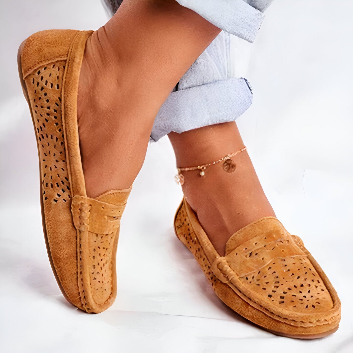LuxeMocassins: Mocassins daim femme doux style soigné