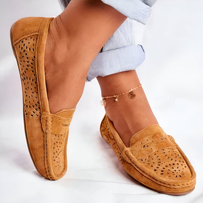 LuxeMocassins: Mocassins daim femme doux style soigné