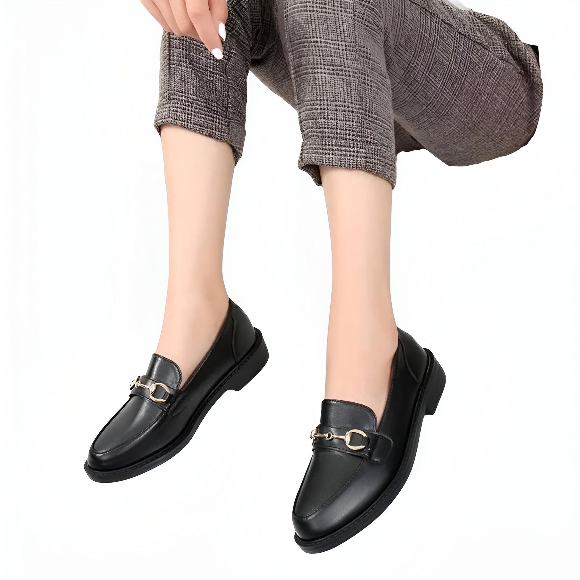 Viva Mocassins Cuir Noir Femme Boucle Métal Talon Carré