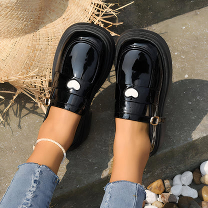 Élite Mocassins Femme Verni Noir Cœur Semelle Épaisse