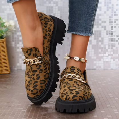 Mocassins Femme Léopard: Style et Confort Signature