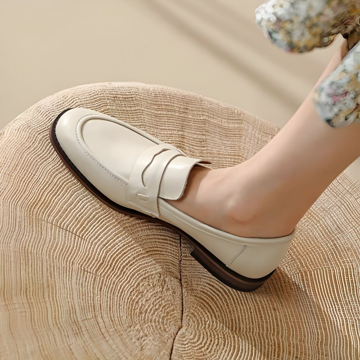 Signature Mocassins Cuir Véritable Beige Semelles Marron