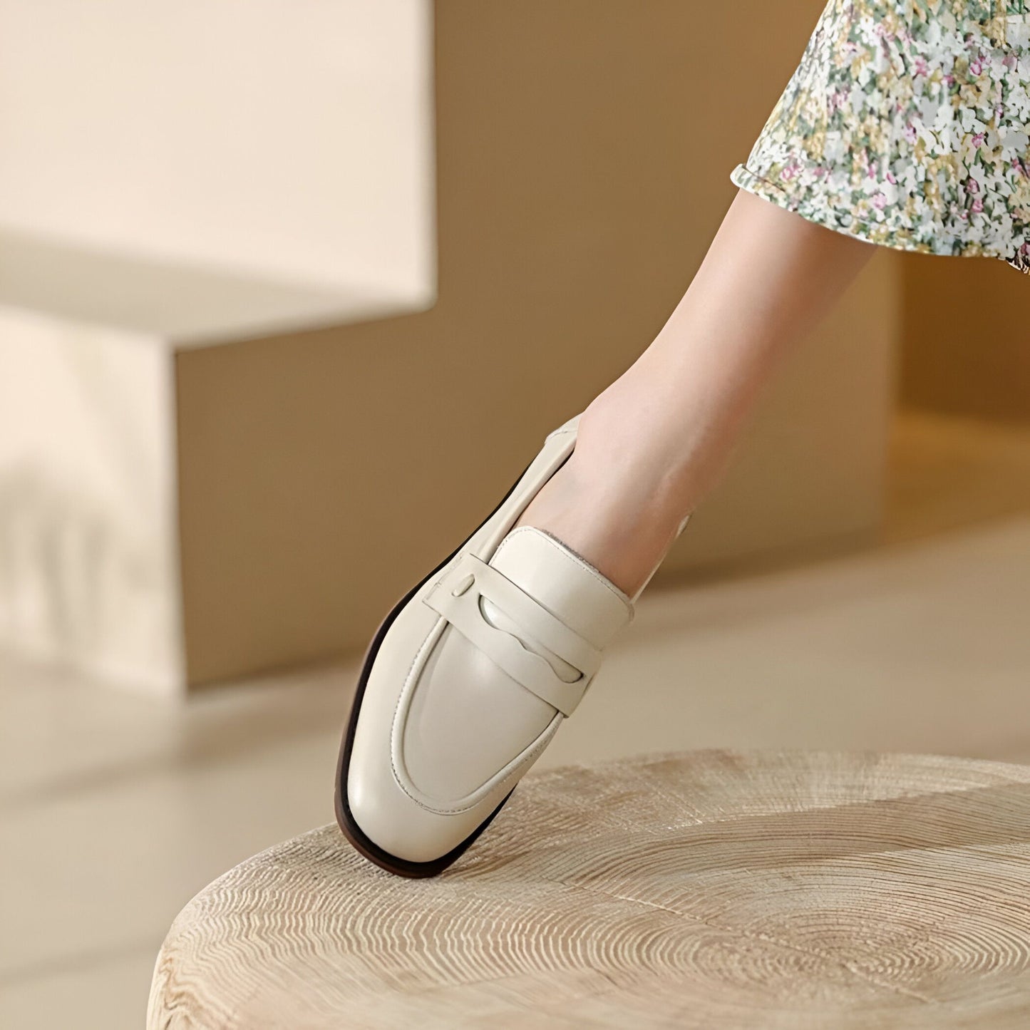 Signature Mocassins Cuir Véritable Beige Semelles Marron
