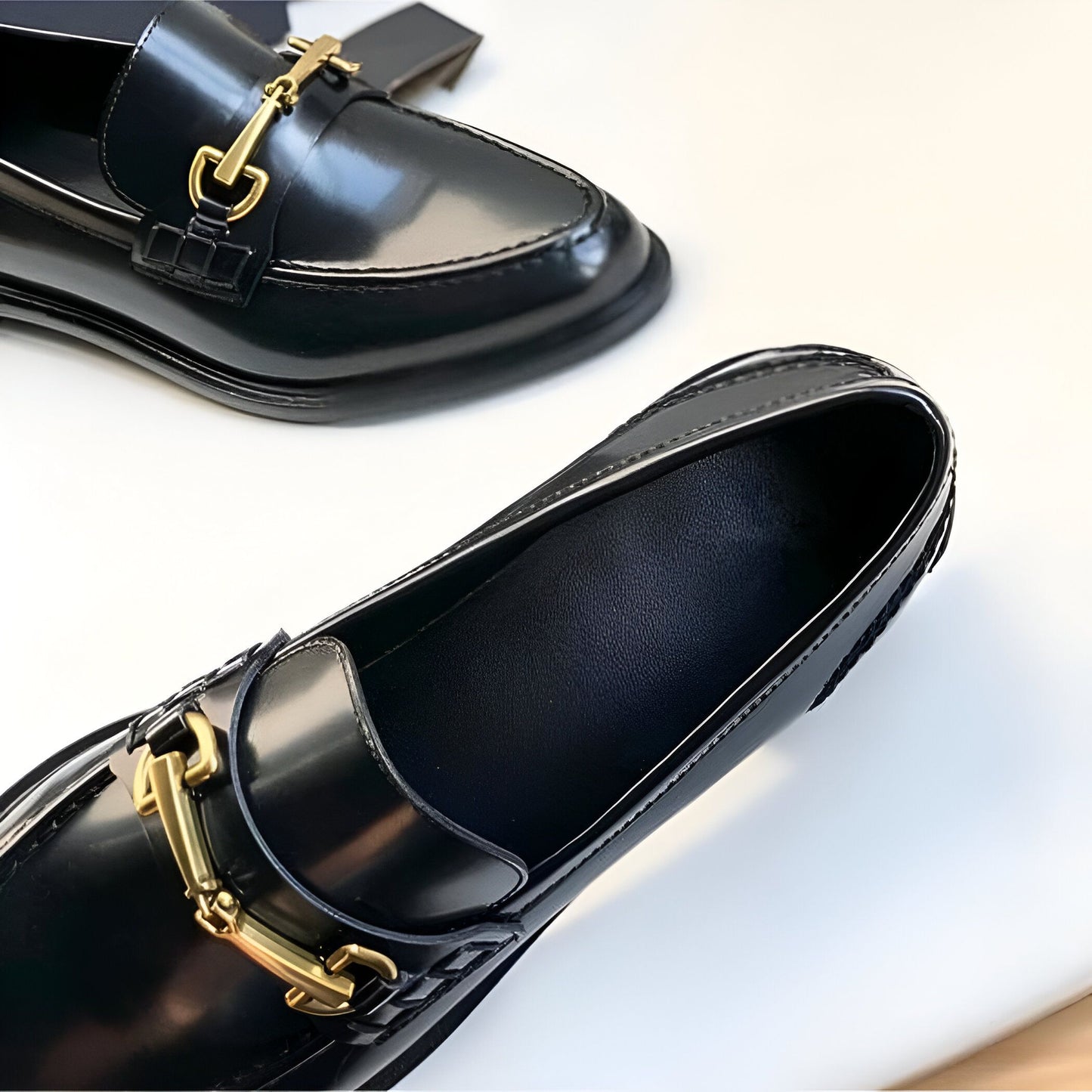 Mocassins Femme Végan Noir – Talon Carré Élégants