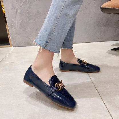 Luxelle Mocassins Femme Cuir Verni Chaîne Dorée