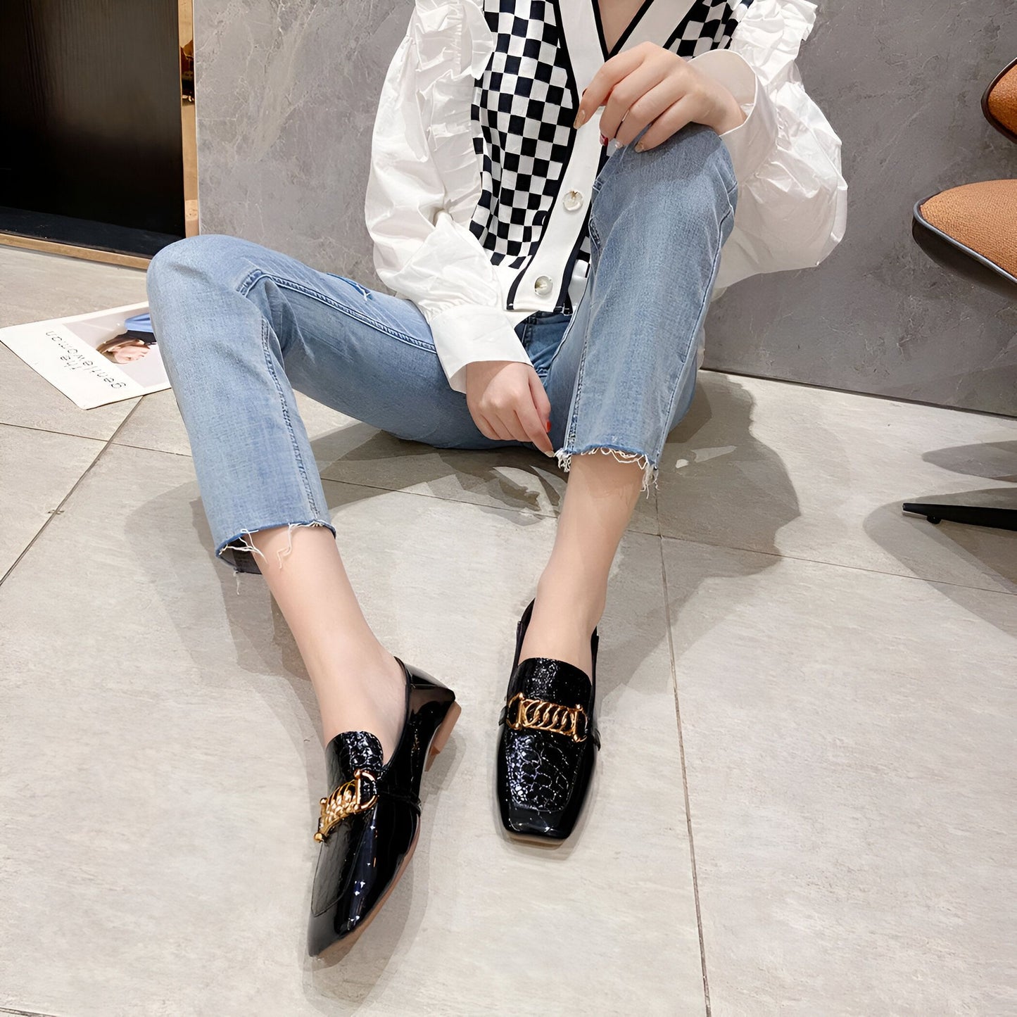 Luxelle Mocassins Femme Cuir Verni Chaîne Dorée
