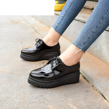 NovaMode Mocassins Femme Noirs Lacets Talons Compensés