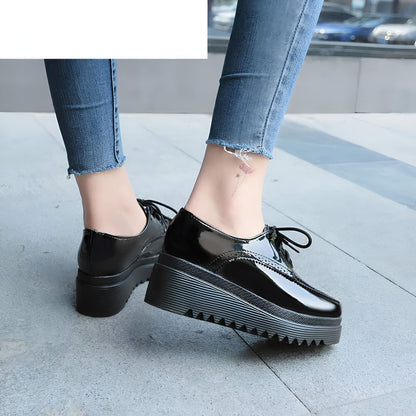 NovaMode Mocassins Femme Noirs Lacets Talons Compensés