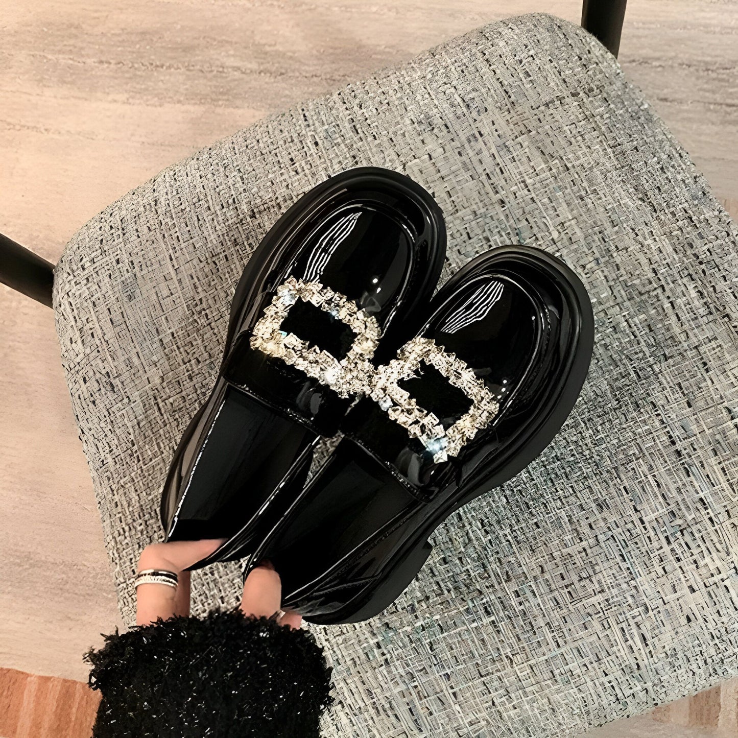 Mocassins Femme Noirs Vernis Boucle Strass Luxe