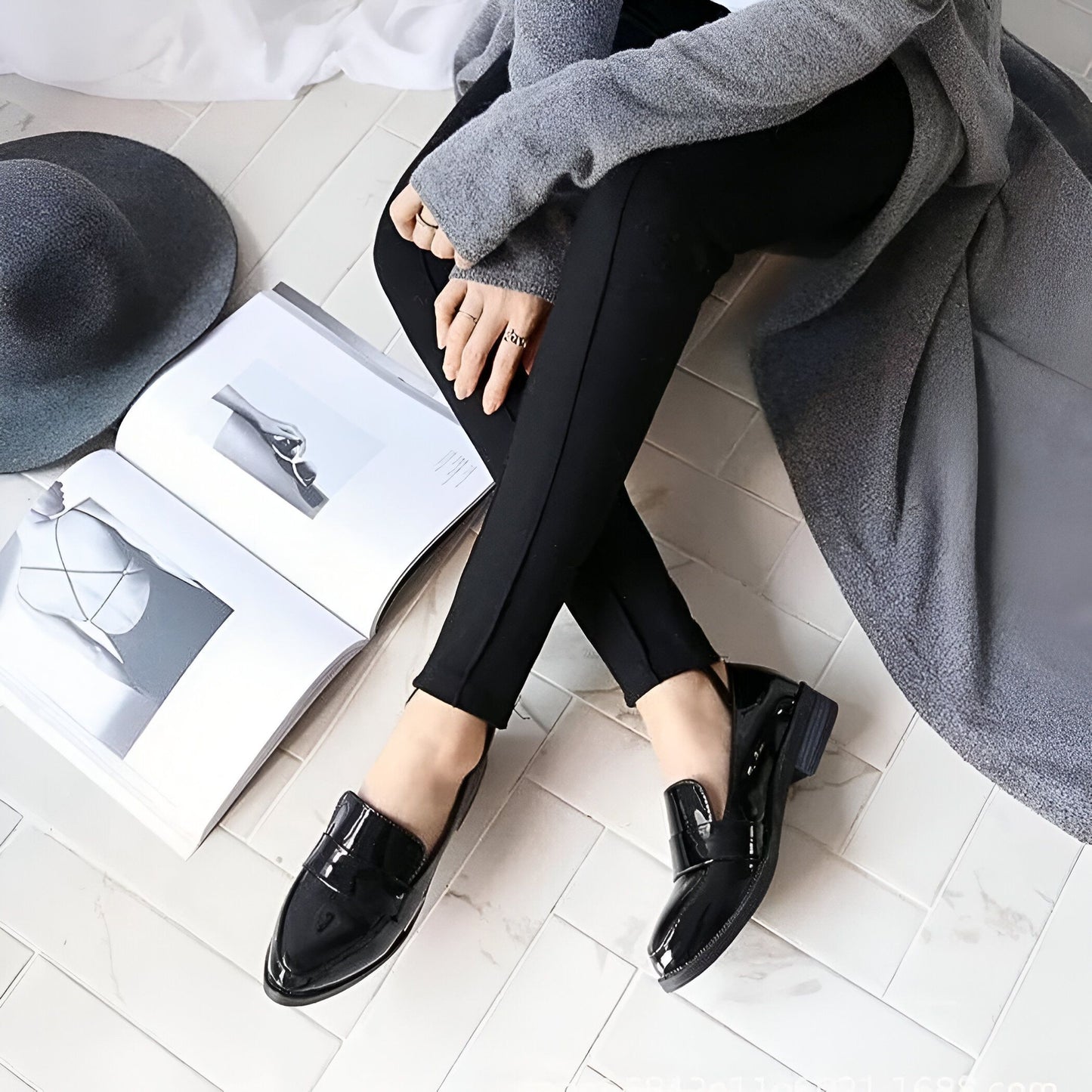 NovaMoc Mocassins Femme Noirs Vernis Bout Pointu