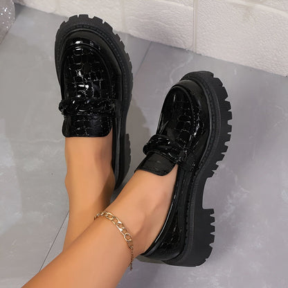 LuxeMoc Mocassins Femme Noirs Vernis Aspect Crocodile