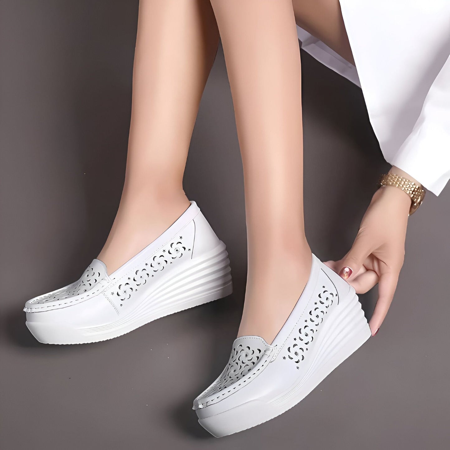 NovaStyle Mocassins Femme Compensés Cuir Végan Ajouré