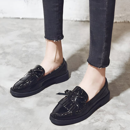 LuxMoc Mocassins Vernis Femme Franges Noirs Élégants