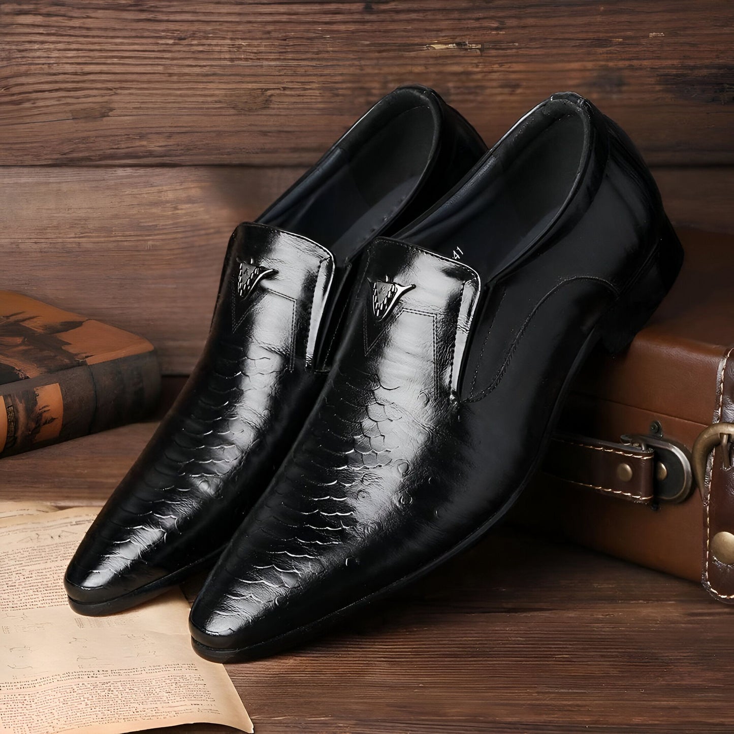 Mocassins Homme Simili Verni Cuir - Motif Serpent