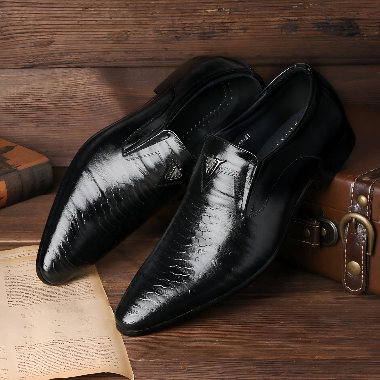 Mocassins Homme Simili Verni Cuir - Motif Serpent