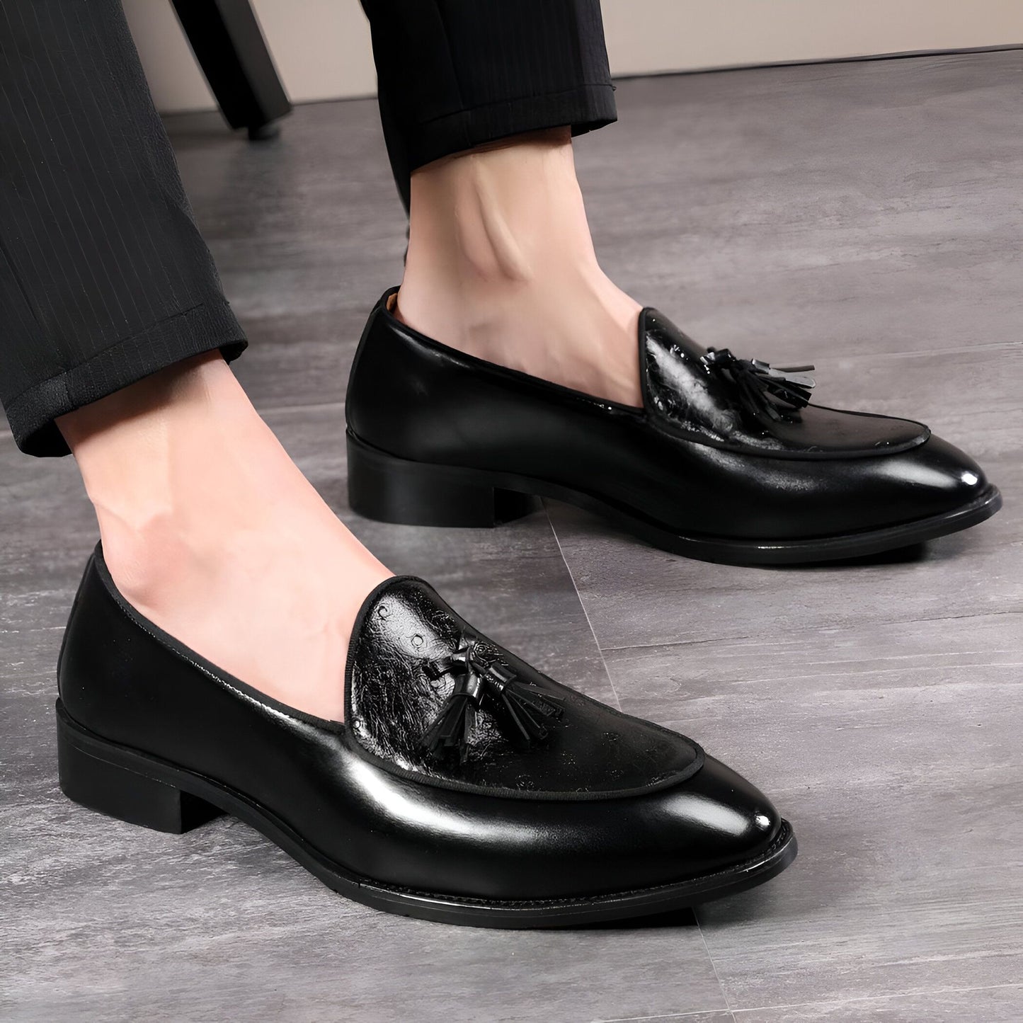 Mocassins Homme Simili Cuir à Glands — Élégance Affinée