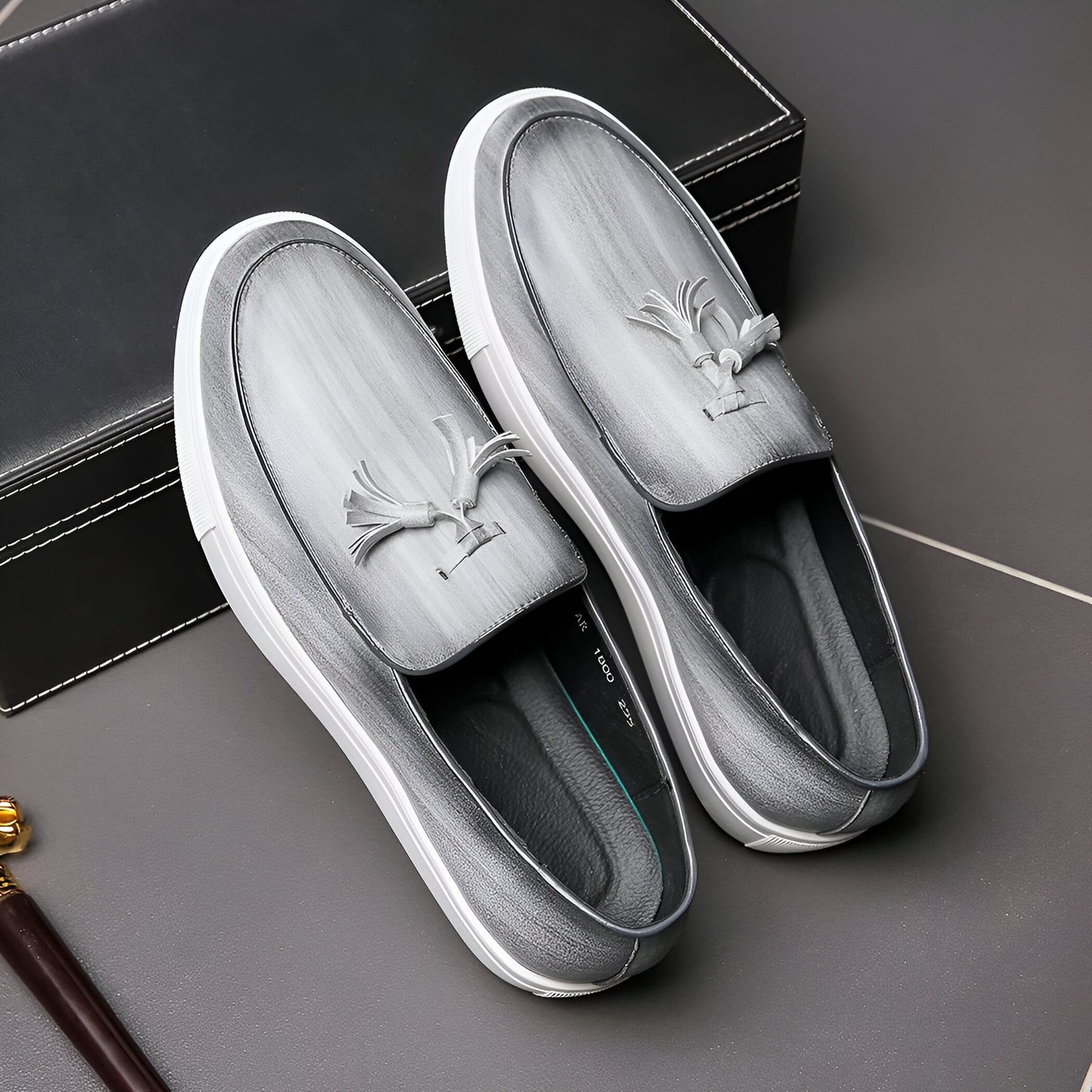 Mocassins Homme Synthétiques à Glands et Semelles