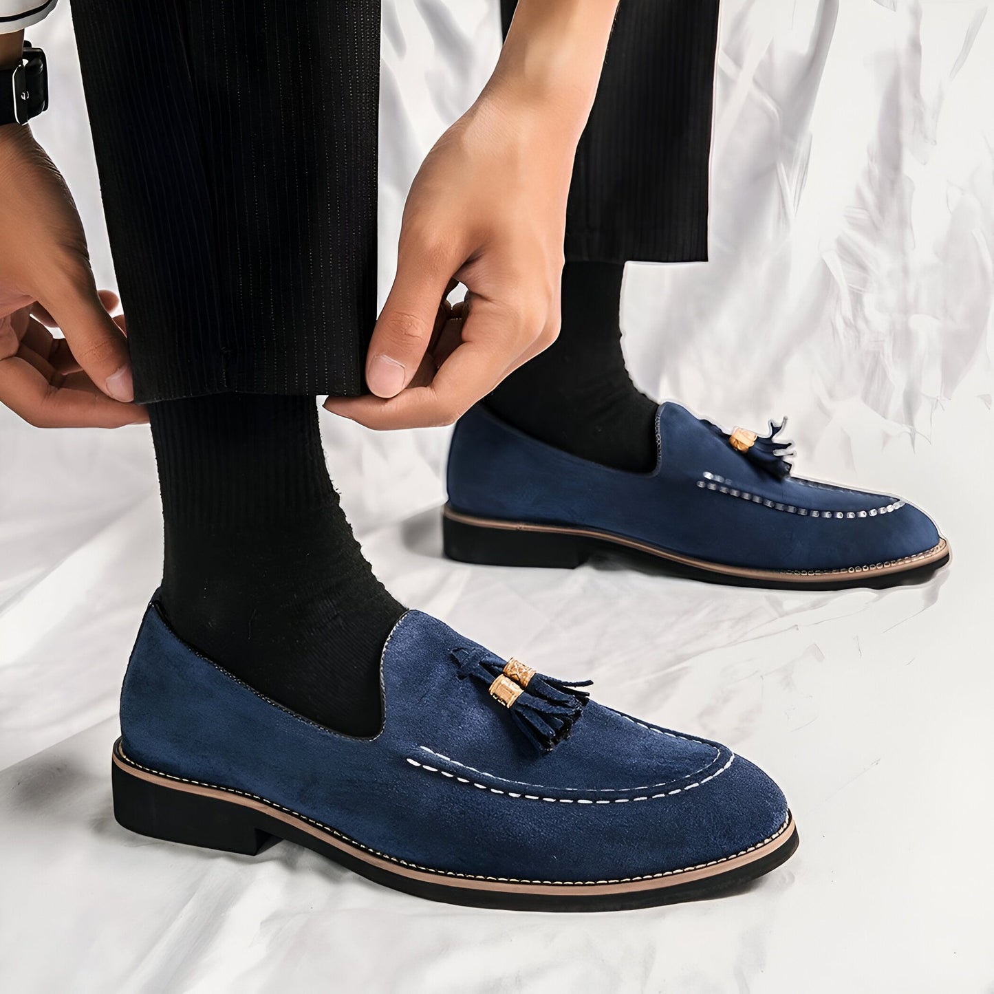 Mocassins Homme Bleu – Daim Effet Pompons Signature