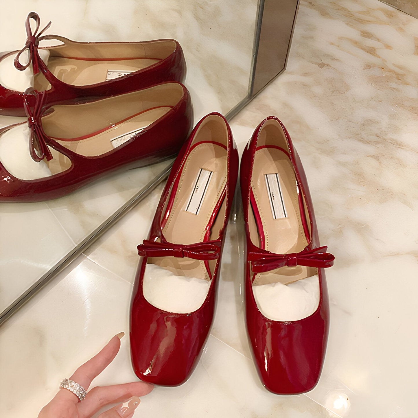 Mocassins Mary Jane — Bout Carré et Nœud Délicat