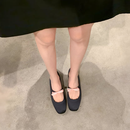 Mocassins Mary Jane — Bout Carré et Nœud Délicat