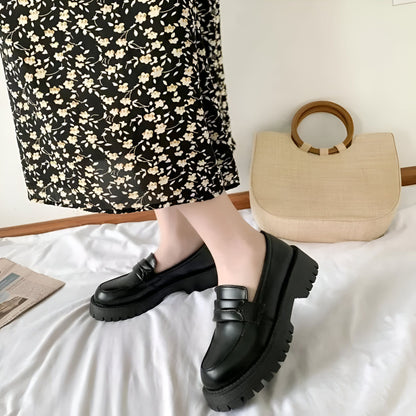 Vogue Mocassins noirs femme talon carré semelle épaisse