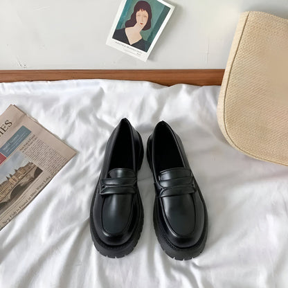 Vogue Mocassins noirs femme talon carré semelle épaisse