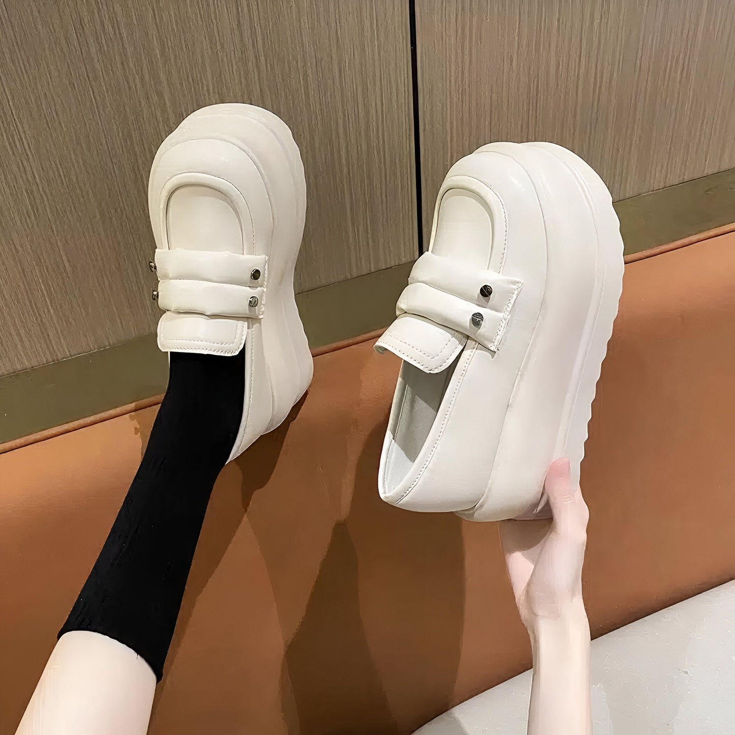 Mocassins™ plateforme compensée écru talon 7,5 cm femme