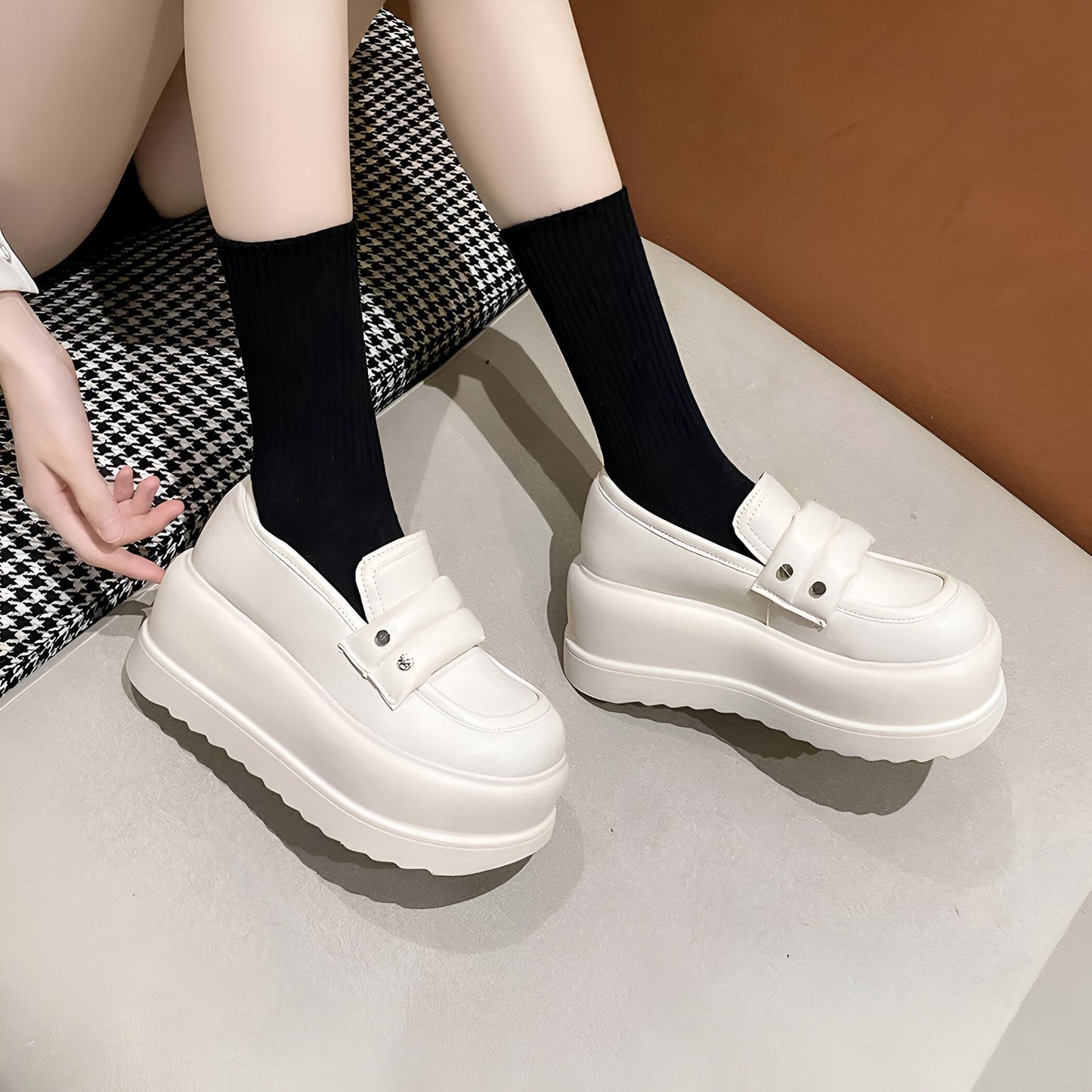 Mocassins™ plateforme compensée écru talon 7,5 cm femme