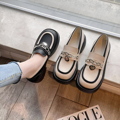 LuxeLine Mocassins plateforme femme chaîne cœur
