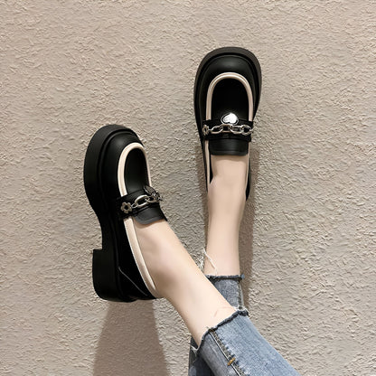 LuxeLine Mocassins plateforme femme chaîne cœur