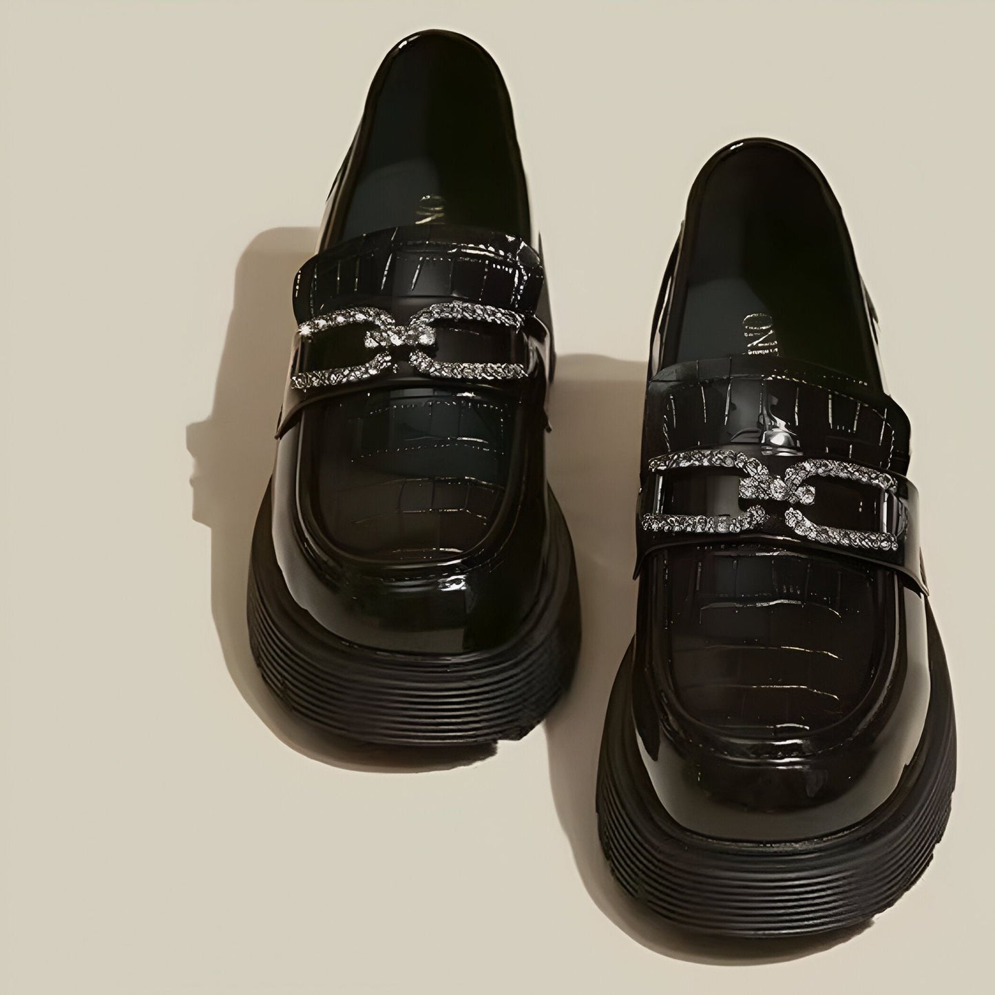 Mocassins Plateforme Vernis Croco - Chaîne Strass Noir